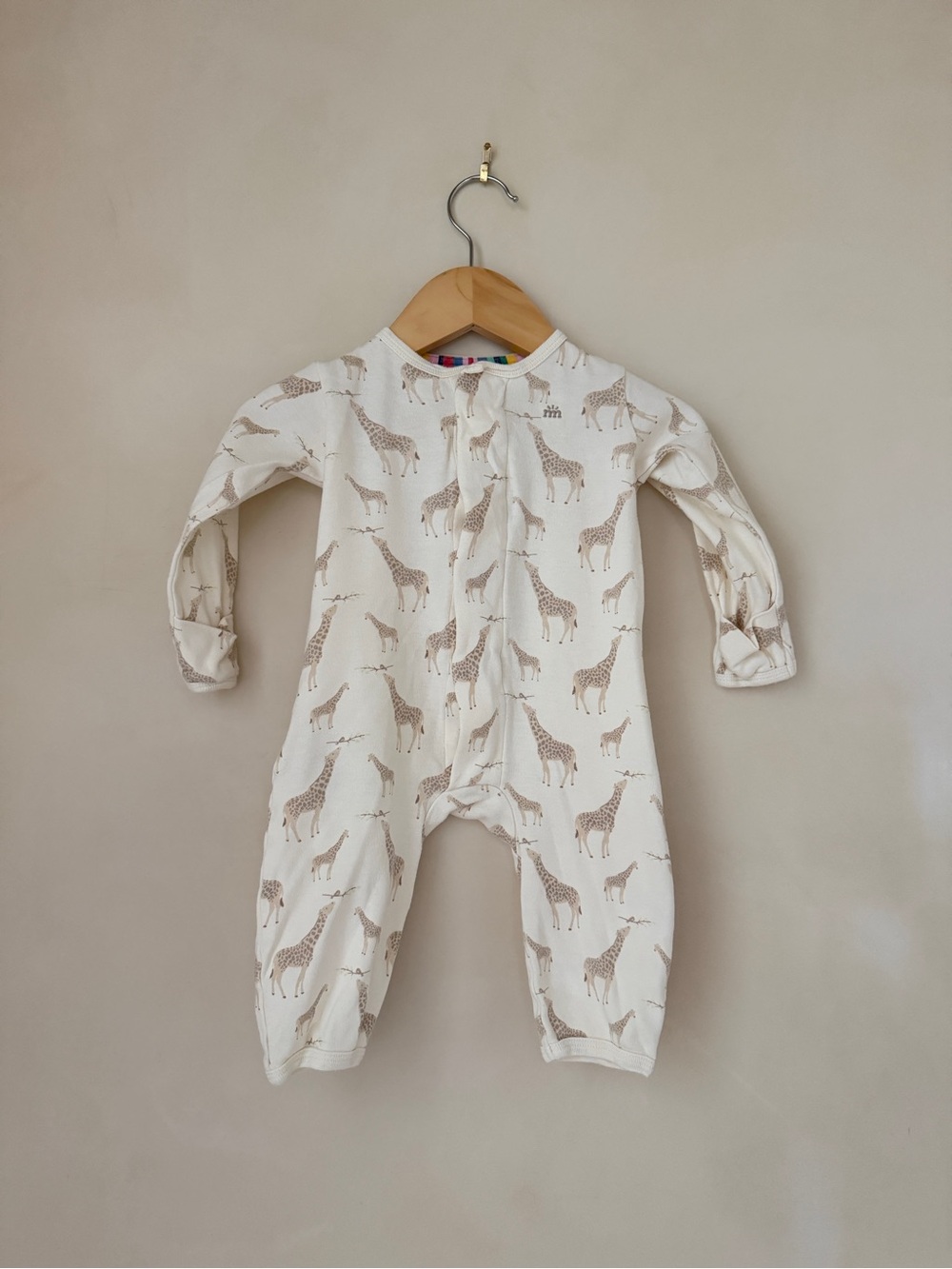 Magnetic Me Cream Jolie Giraffe Organic Cotton Footie